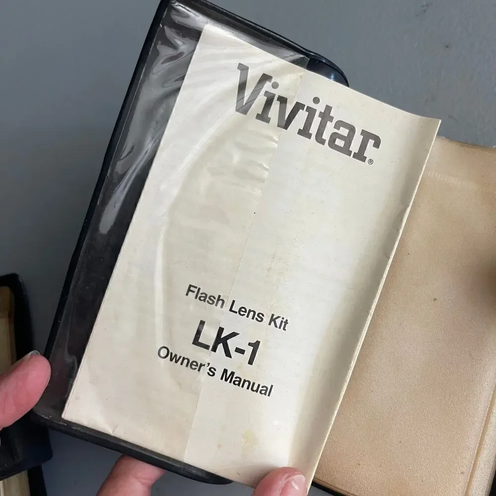 Vintage Vivitar Flah Filter Kit - Lot Of $ Booklets NOT COMPLETE